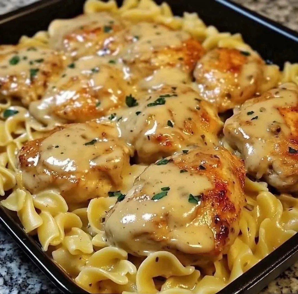 One-Pan Chicken with Buttered Noodles – The Ultimate Easy Comfort Food Dinner