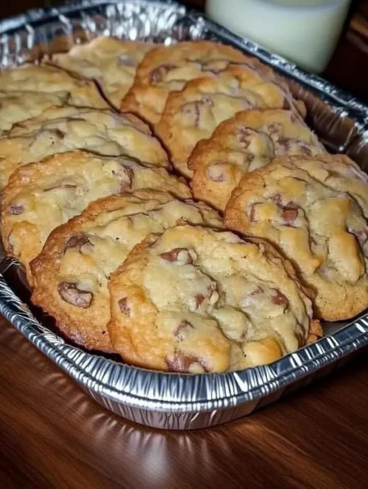 Classic Cowboy Cookies Recipe – Thick, Chewy, Loaded with Chocolate, Oats & Pecans
