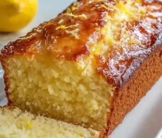 The Best Banana Bread Recipe – Moist, Soft, and Easy Homemade Loaf