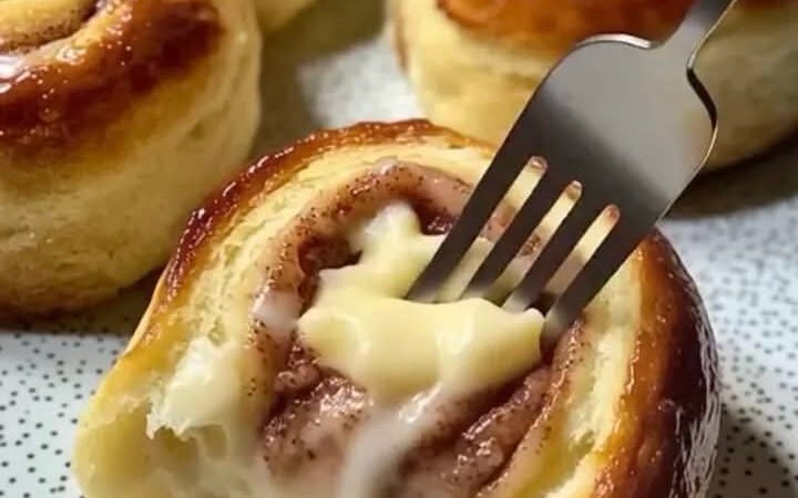 Cheesecake Cinnamon Rolls: The Ultimate Easy Cream Cheese Stuffed Recipe