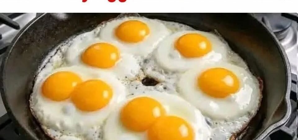 How Many Eggs Are in This Pan?