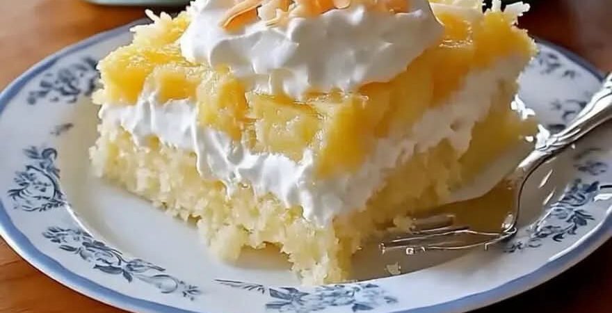BEST Pineapple Coconut Dream Cake Recipe