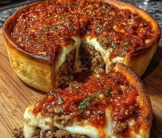 Ground Beef and Mozzarella Pizza Pie…