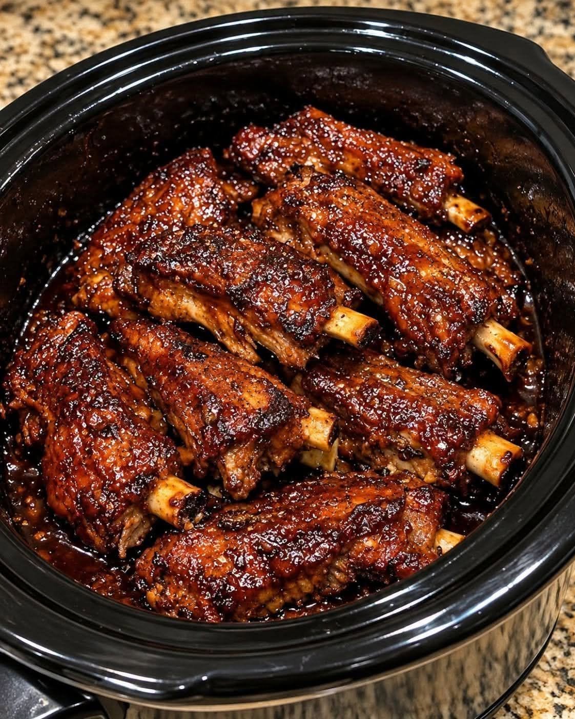Ultra-Tender Slow Cooker Honey BBQ Ribs 🍖🍯✨