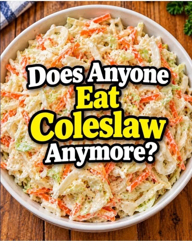 Classic Creamy Coleslaw