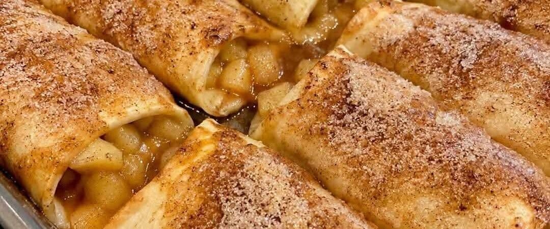 I was craving something sweet without using up all my WW points, so I made these low-point Apple Enchiladas!