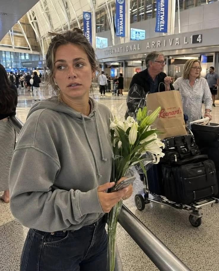 The moment I saw my husband with another woman at the airport, tragedy struck.